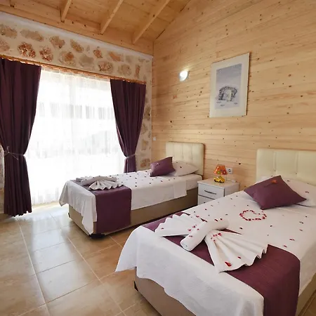 Ferdi Islamlar Villa Uzumlu (Mediterranean)