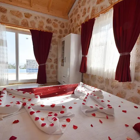Ferdi Islamlar Villa Uzumlu (Mediterranean)
